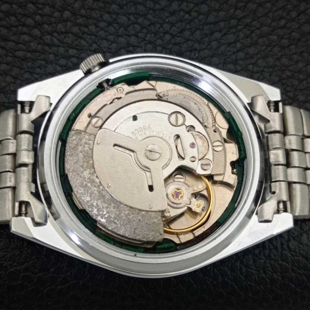 Vintage 1979 Seiko Automatic Mens Silver Watch W/daydate & Black accents - Picture 9 of 9